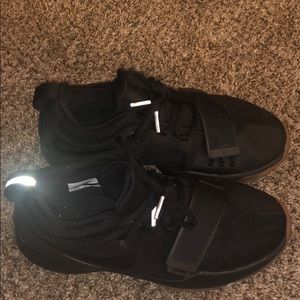 Sneakers (pretty much new!)